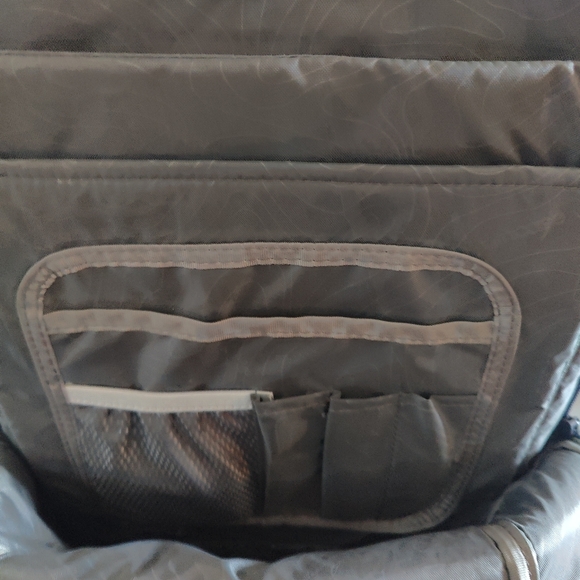 Incase camera backpack - Picture 10 of 17